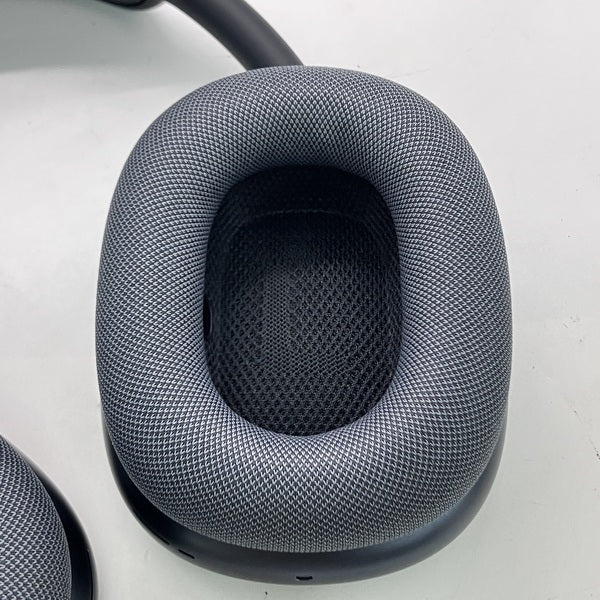 Apple 【中古】AirPods Max(USB-C) MWW43ZA/A ミッドナイト【秋葉原