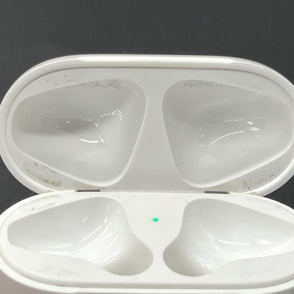 Apple 【中古】AirPods with Charging Case MV7N2J/A【名古屋】 – e