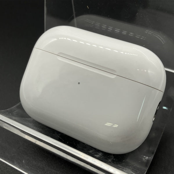 Apple 【中古】MagSafe充電ケース(USB-C)付きAirPods Pro(第2世代