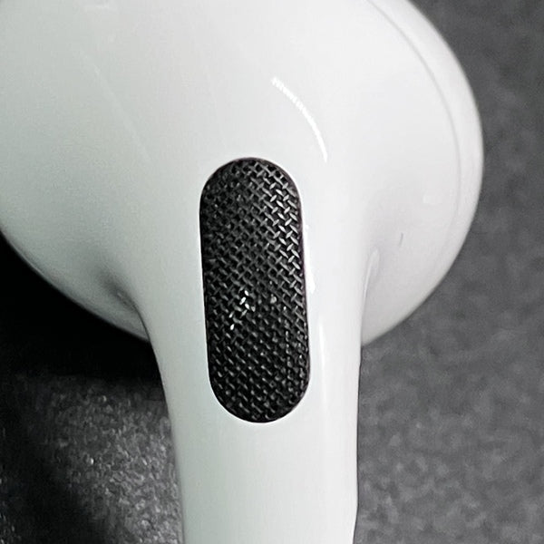 Apple 【中古】MagSafe充電ケース(USB-C)付きAirPods Pro(第2世代