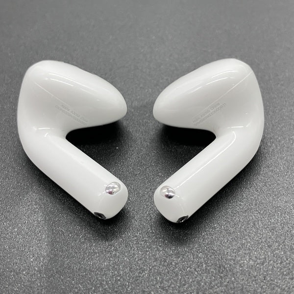 Apple 【中古】AirPods 4 MXP93J/A（アクティブノイズキャンセリング