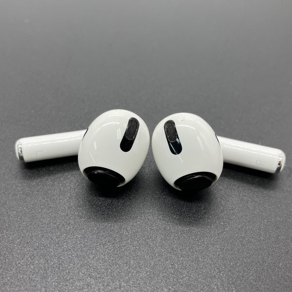 Apple 【中古】Apple AirPods Pro MLWK3J/A (2021/Magsafe)【秋葉原