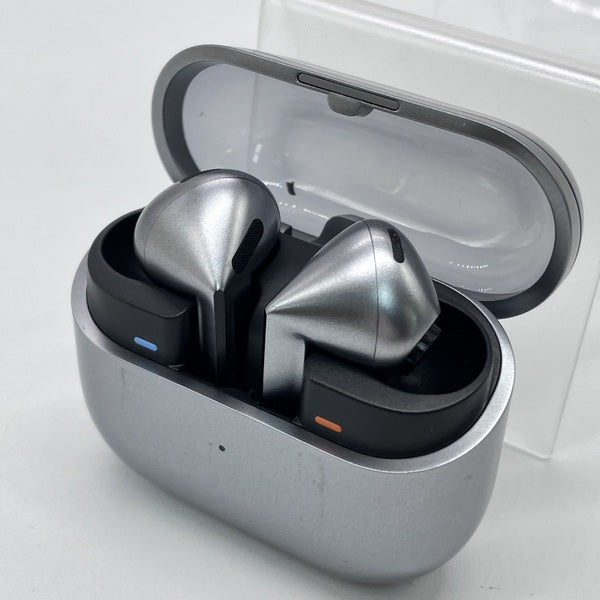 【中古】Galaxy Buds3 Pro シルバー 【SM-R630NZAAXJP】【秋葉原】