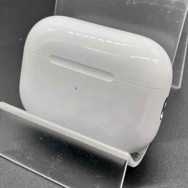 Apple 【中古】MagSafe充電ケース(USB-C)付きAirPods Pro(第2世代