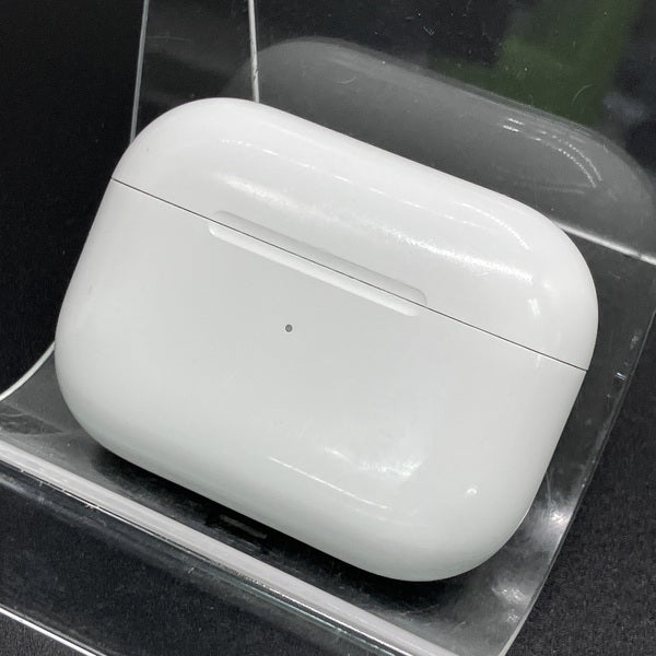 Apple 【中古】Apple AirPods Pro MLWK3J/A (2021/Magsafe)【秋葉原