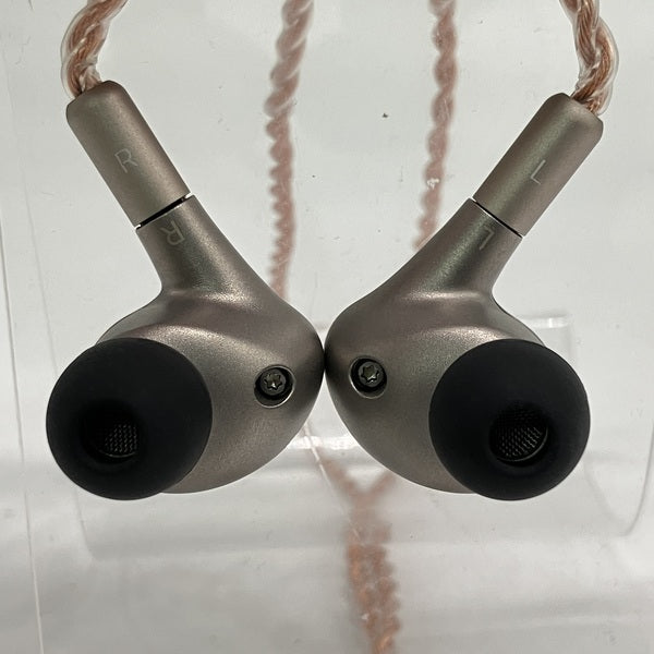 Astell&Kern 【中古】LUNA 【IRV-AK-LUNA】【秋葉原】 – e☆イヤホン