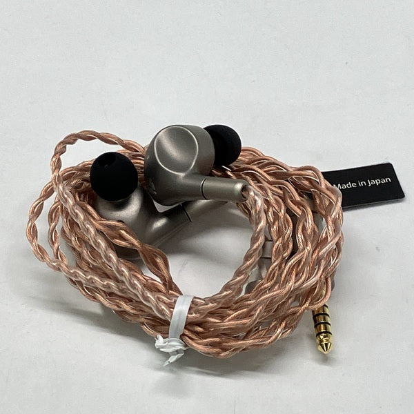 Astell&Kern 【中古】LUNA 【IRV-AK-LUNA】【秋葉原】 – e☆イヤホン