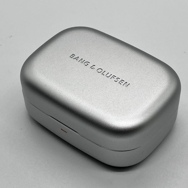 BANG & OLUFSEN 【中古】Beoplay Eleven Natural Aluminium【日本橋