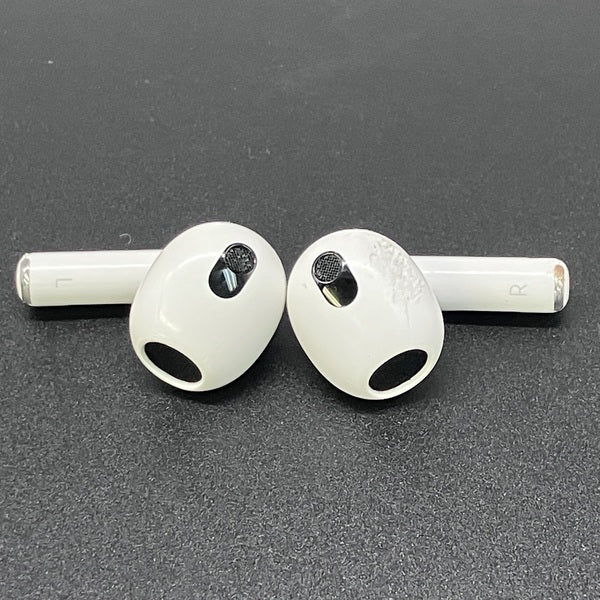 Apple 【中古】Airpods MME73J/A 3rd Generation【秋葉原】 – e☆イヤホン