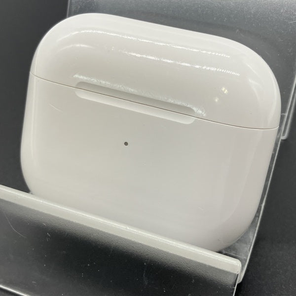 Apple 【中古】Airpods MPNY3J/A 3rd Generation Lightning充電ケース