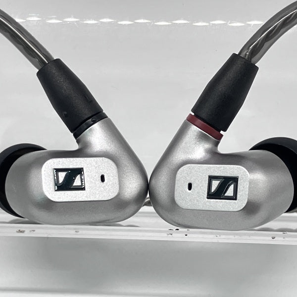 【中古】IE 200 Silver Edition【日本橋】