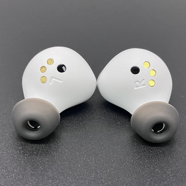 SteelSeries 【中古】Arctis GameBuds White 【61682J】【日本橋】 – e
