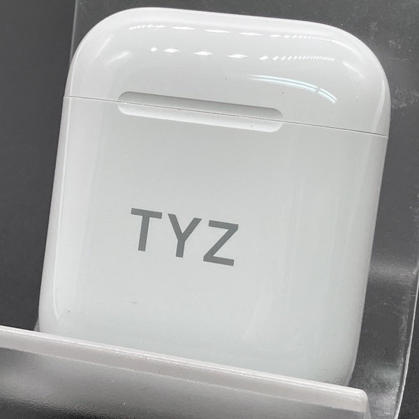 Apple 【中古】AirPods with Charging Case MV7N2J/A【秋葉原】 – e