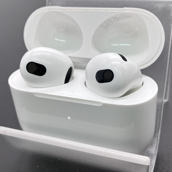 【中古】Airpods MME73J/A 3rd Generation【秋葉原】