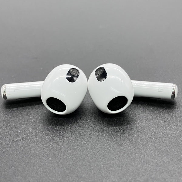 Apple 【中古】Airpods MME73J/A 3rd Generation【秋葉原】 – e☆イヤホン