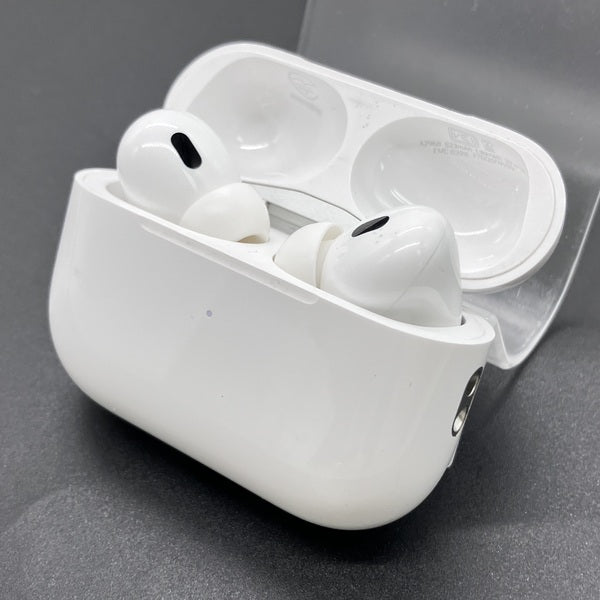 【中古】MagSafe充電ケース(USB-C)付きAirPods Pro(第2世代) MTJV3JA【名古屋】