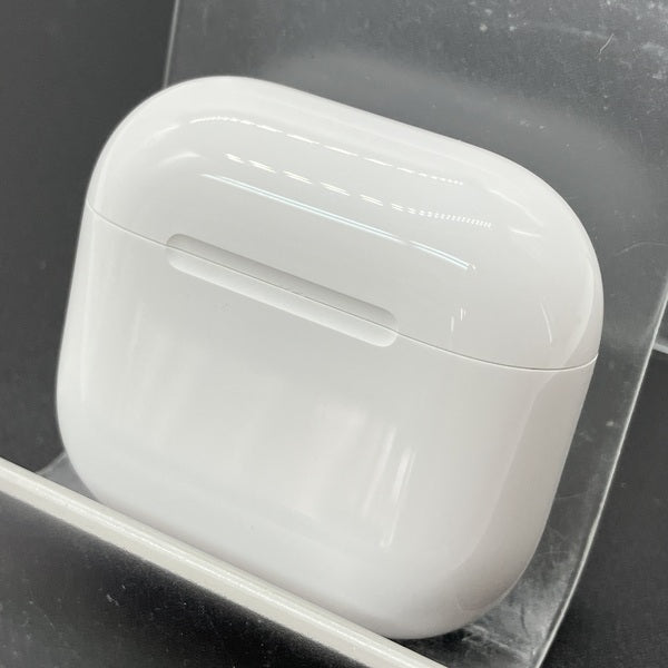 Apple 【中古】AirPods 4 MXP93J/A（アクティブノイズキャンセリング