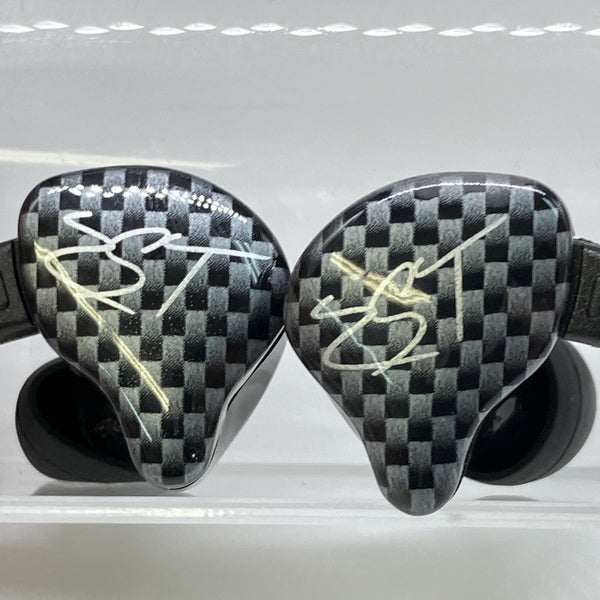 【中古】KZ ZST　(マイク付き)【秋葉原】