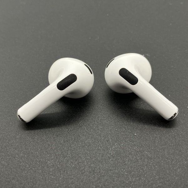 Apple 【中古】Airpods MPNY3J/A 3rd Generation Lightning充電ケース