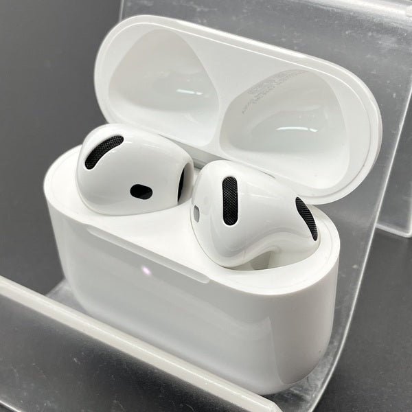 【中古】AirPods 4 MXP93J/A（アクティブノイズキャンセリング搭載）【日本橋】