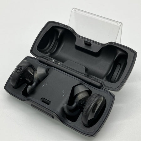 BOSE SoundSport Free 廃盤品　レア Bose 【中古】SoundSport Free wireless headphones トリプルブラック