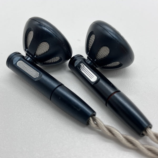 【中古】FF5 Black 【FIO-IEM-FF5-B】【名古屋】