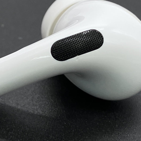 Apple 【中古】MagSafe充電ケース(USB-C)付きAirPods Pro(第2世代