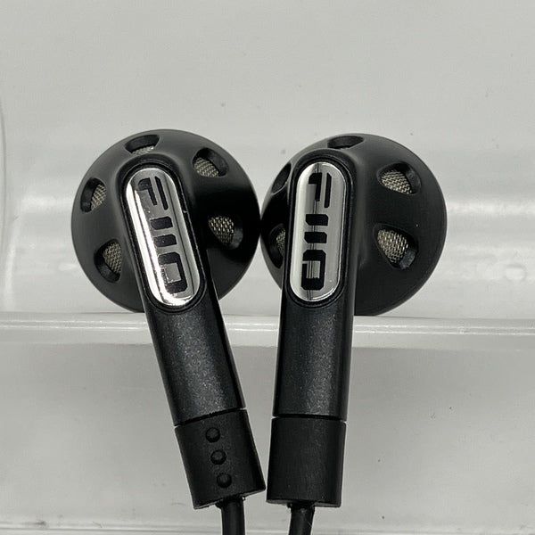 【中古】FF1 Black 【FIO-IEM-FF1-B】【秋葉原】
