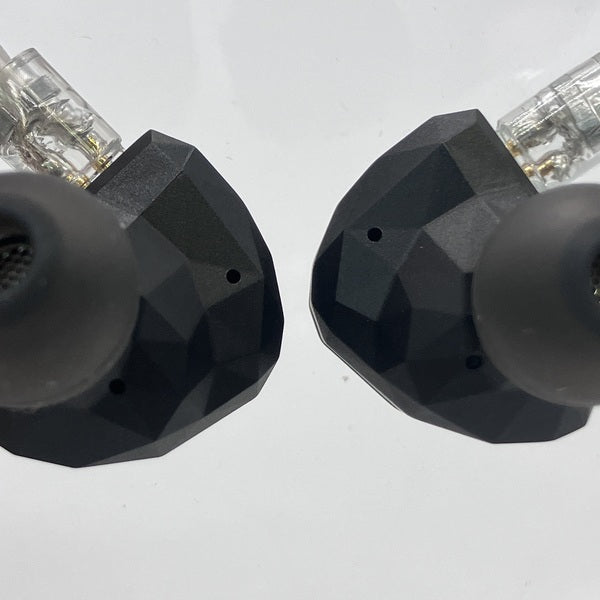 水月雨 (MOONDROP) 【中古】Kadenz e☆earphone x MOONDROP【秋葉原