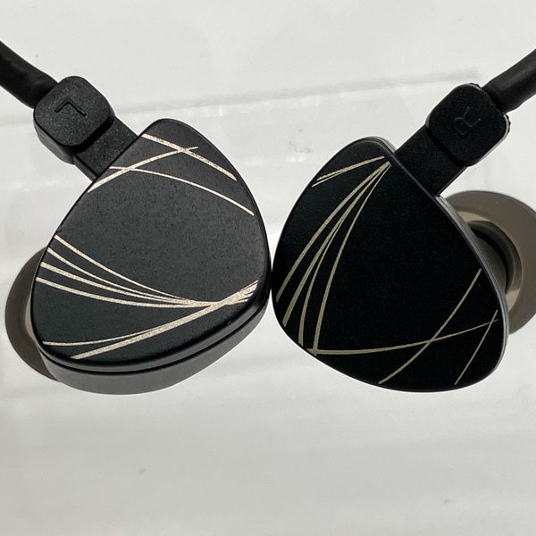 【中古】Aria【日本橋】