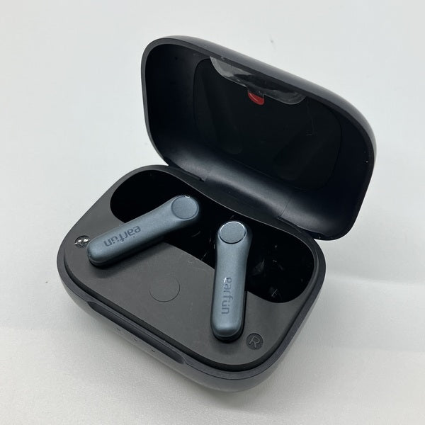 【中古】Air Pro 4 - Black【秋葉原】