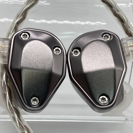 Cayin 【中古】YB04（BA4基搭載インイヤー・モニター）【秋葉原】 – e