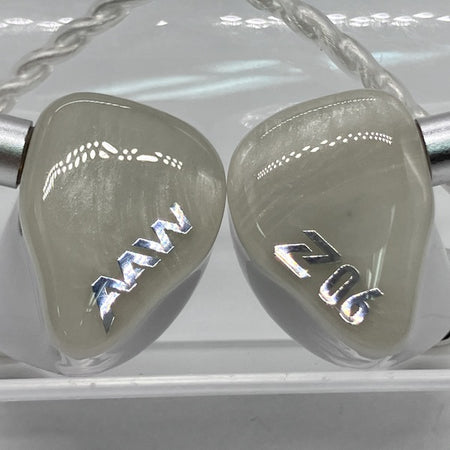 AAW 【中古】Z06 Blanc Edition(Universal Fit)【秋葉原】 – e☆イヤホン