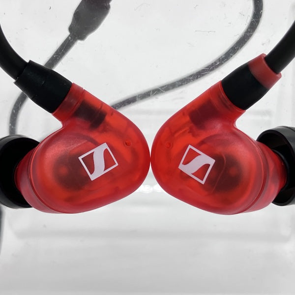 【中古】IE 100 PRO RED【秋葉原】