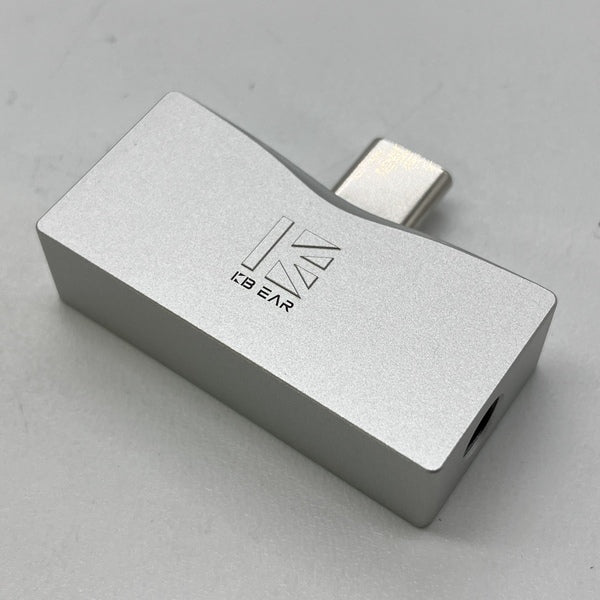 【中古】KBEAR Luma TC06【日本橋】