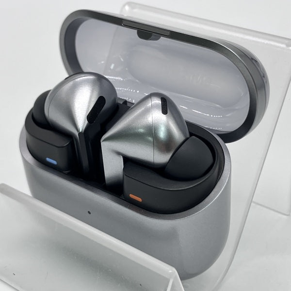 【中古】Galaxy Buds3 Pro シルバー 【SM-R630NZAAXJP】【秋葉原】