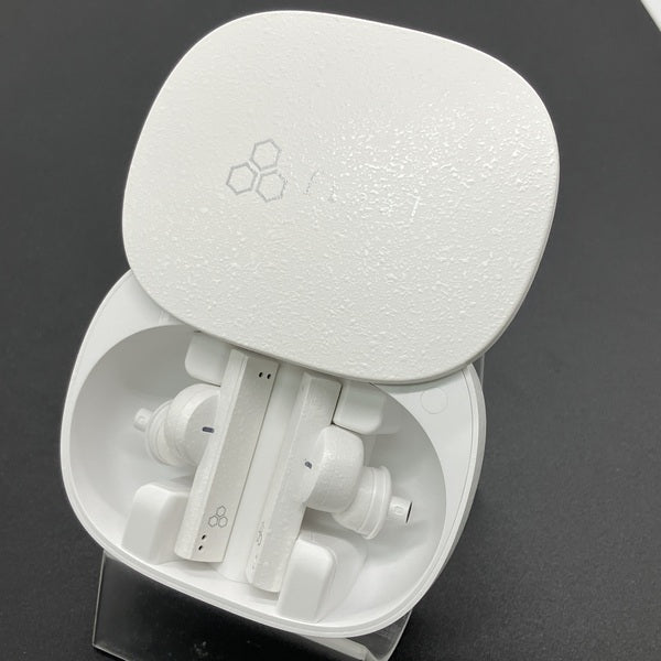 【中古】ZE8000 ホワイト 【FI-ZE8DPLTW-WHITE】【秋葉原】