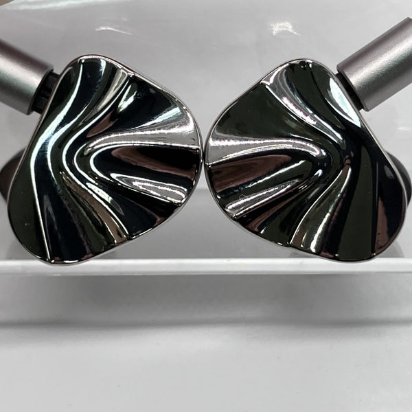 【中古】iBasso Jr. Cookie Ti Glossy【秋葉原】