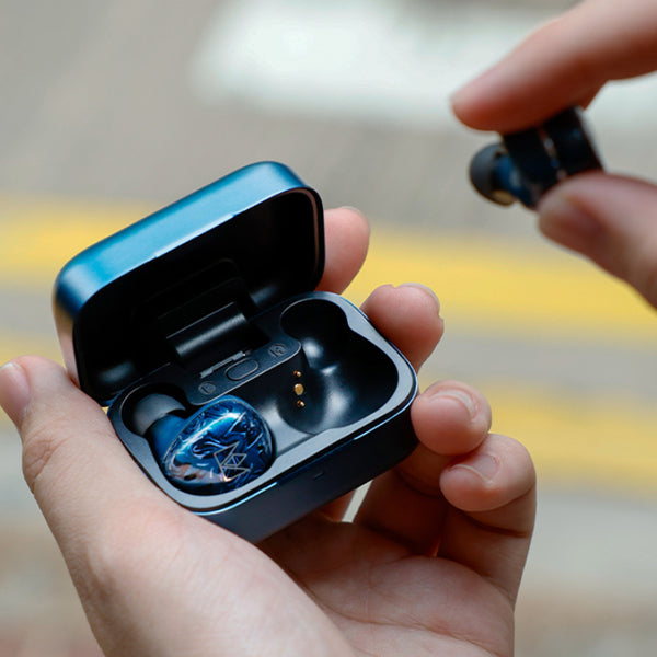 極美品 Noble Audio Osprey Blue NBA-OSPREY Noble Audio Osprey Blue 【NBA-OSPREY-BL】 – e☆イヤホン