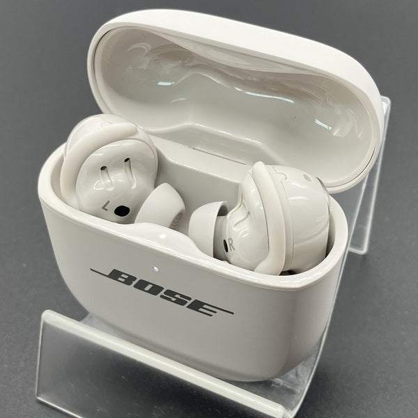 【中古】Quietcomfort Ultra Earbuds 2nd Gen White Smoke【名古屋】