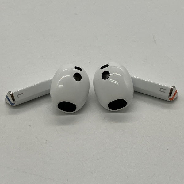 Galaxy 【中古】Galaxy Buds3 ホワイト 【SM-R530NZWAXJP】【日本橋