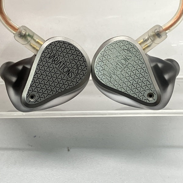 【中古】VARIATIONS【秋葉原】