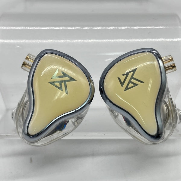 【中古】KZ ZAS（ケーブル欠品）【秋葉原】