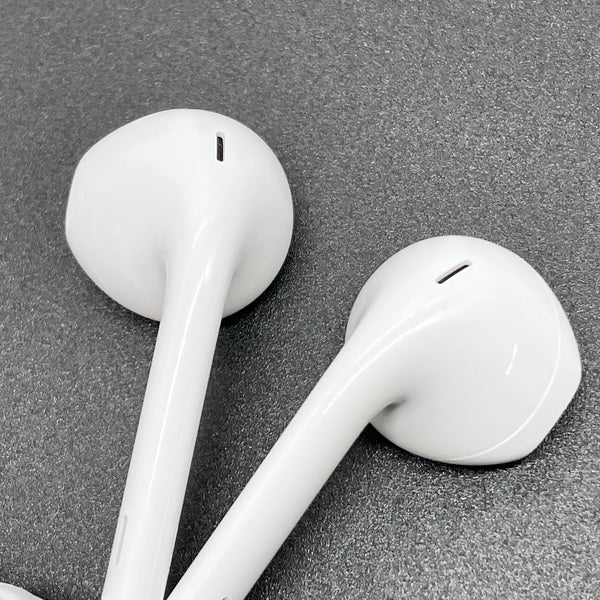 【中古】EarPods（USB-C） インナーイヤー型イヤホン【秋葉原】