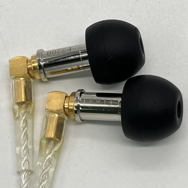 final 【中古】F7200 【FI-F7BSSD】【秋葉原】 – e☆イヤホン