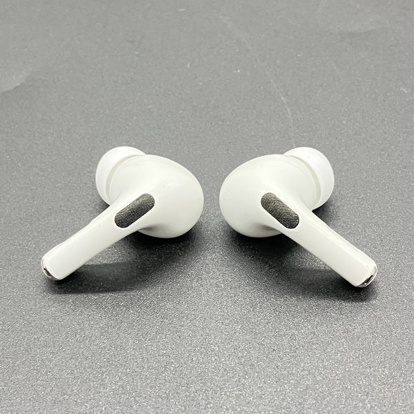 Apple 【中古】Apple AirPods Pro MLWK3J/A (2021/Magsafe)【秋葉原