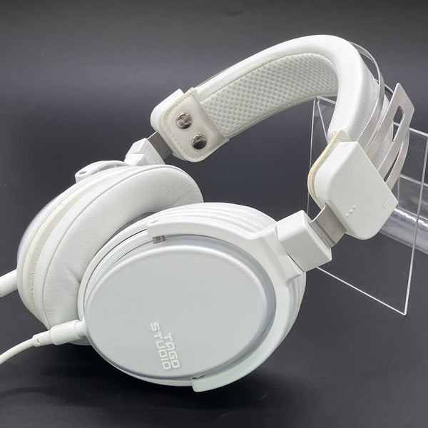 TAGO STUDIO T3-03 白 ホワイト 未使用 ヘッドホン TAGO STUDIO TAKASAKI 【中古】T3-03 ホワイト (GAMING PKG)【秋葉原