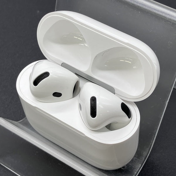 中古 AirPods4 アクティブノイズキャンセリング搭載 MXP93J/A 通販
