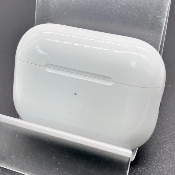 Apple 【中古】MagSafe充電ケース(USB-C)付きAirPods Pro(第2世代