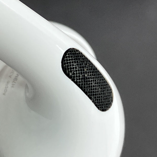 Apple 【中古】MagSafe充電ケース(USB-C)付きAirPods Pro(第2世代